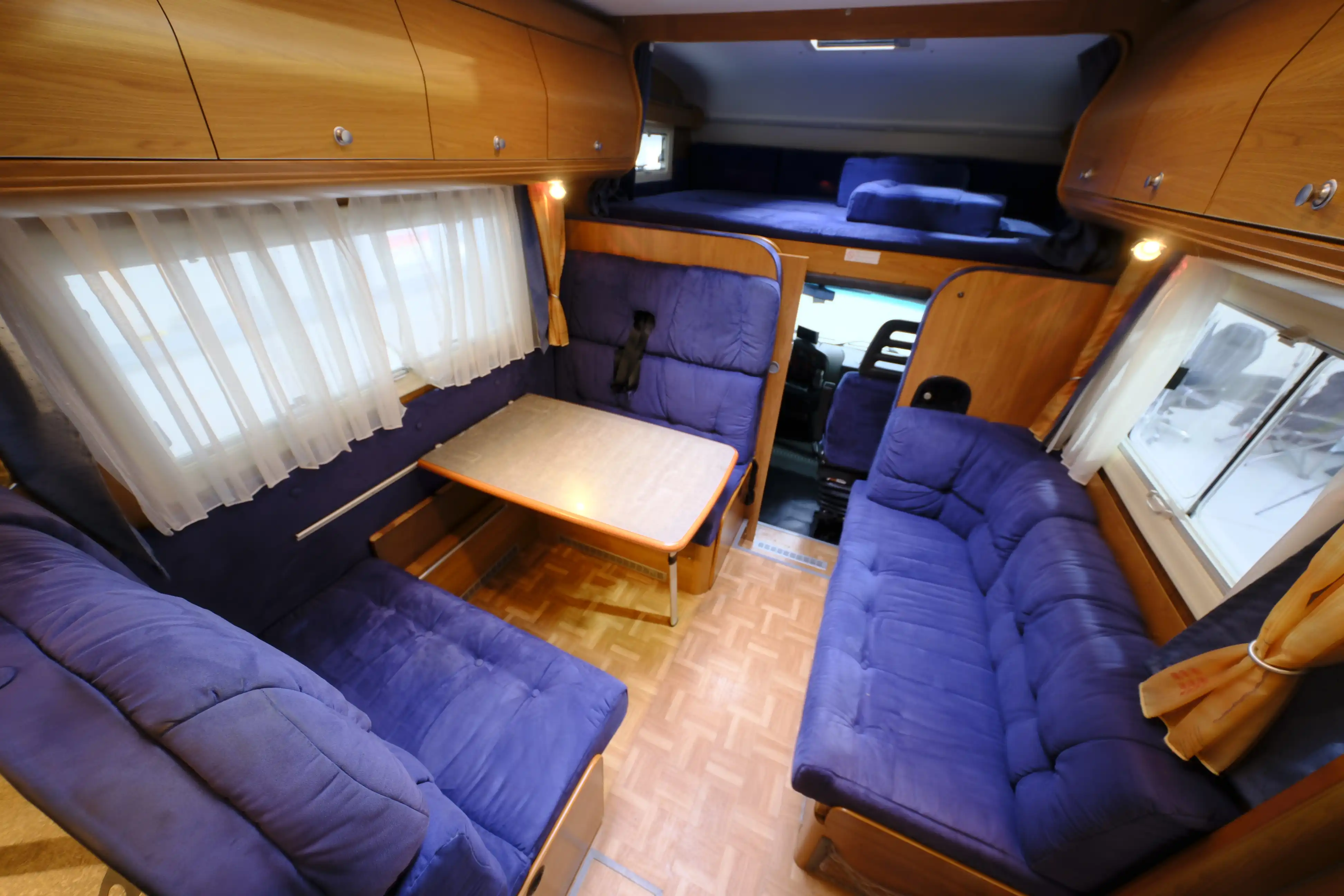 DETHLEFFS Globetrotter A 8000 XXL